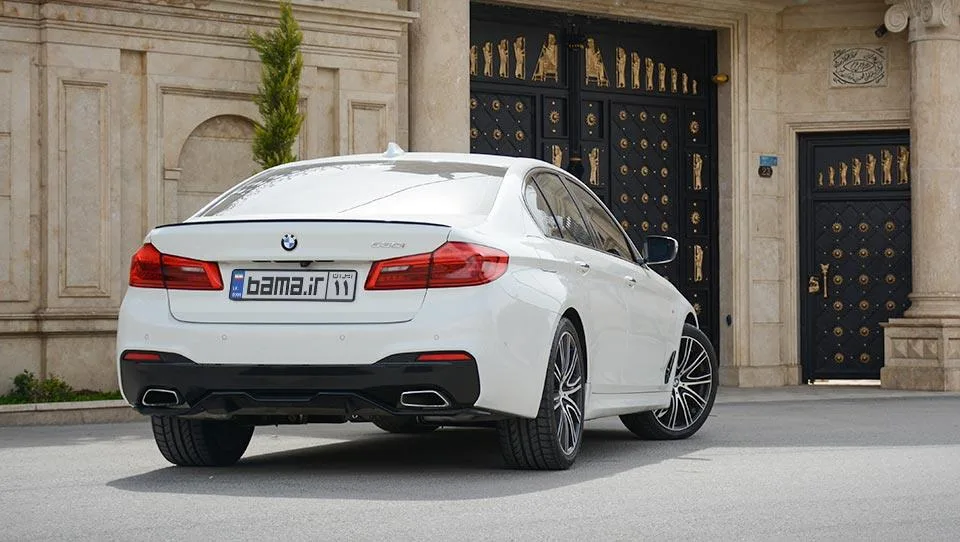 طراحی نمای عقب بامو 530i سری G30