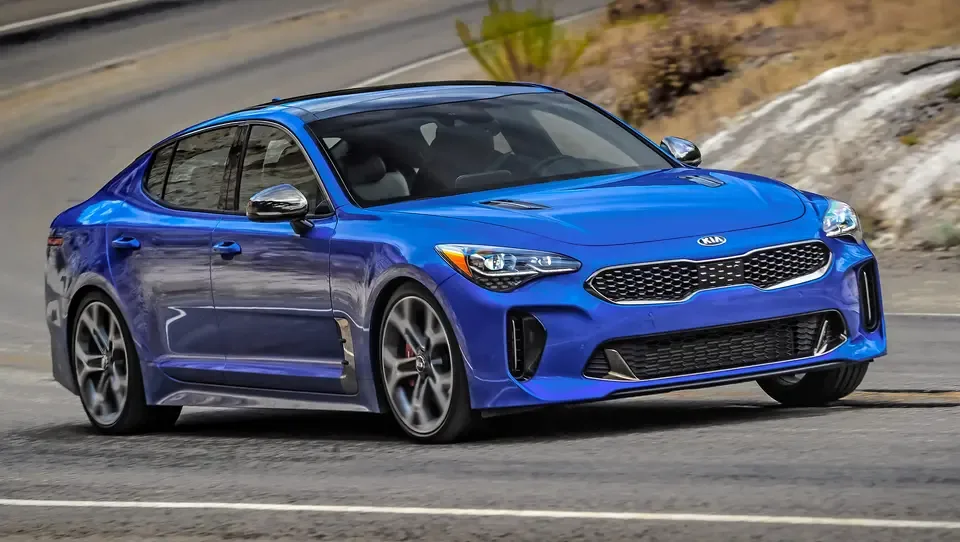 7 - کیا استینگر GT