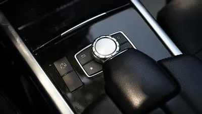 حالت های رانندگی مرسدس بنز E250