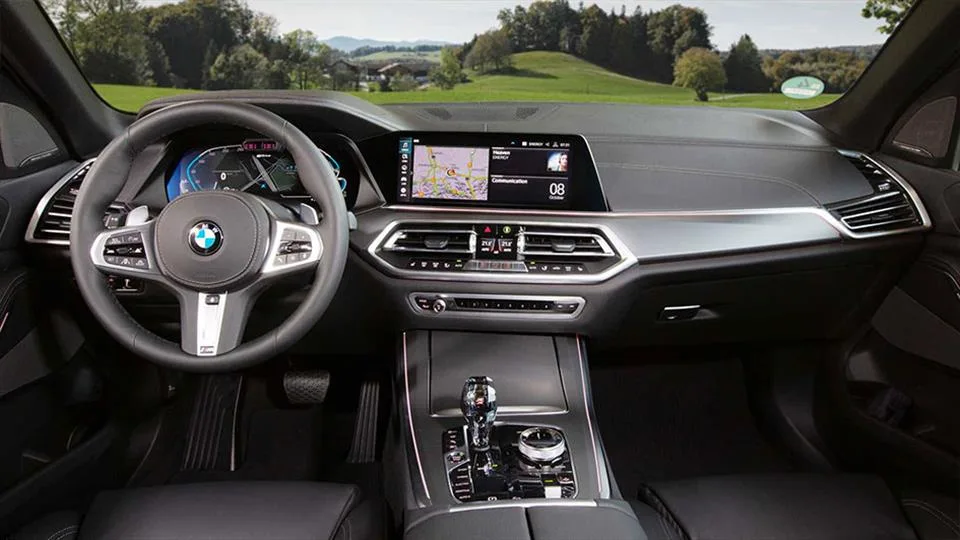 کابین بامو X5 xDrive45e مدل 2021