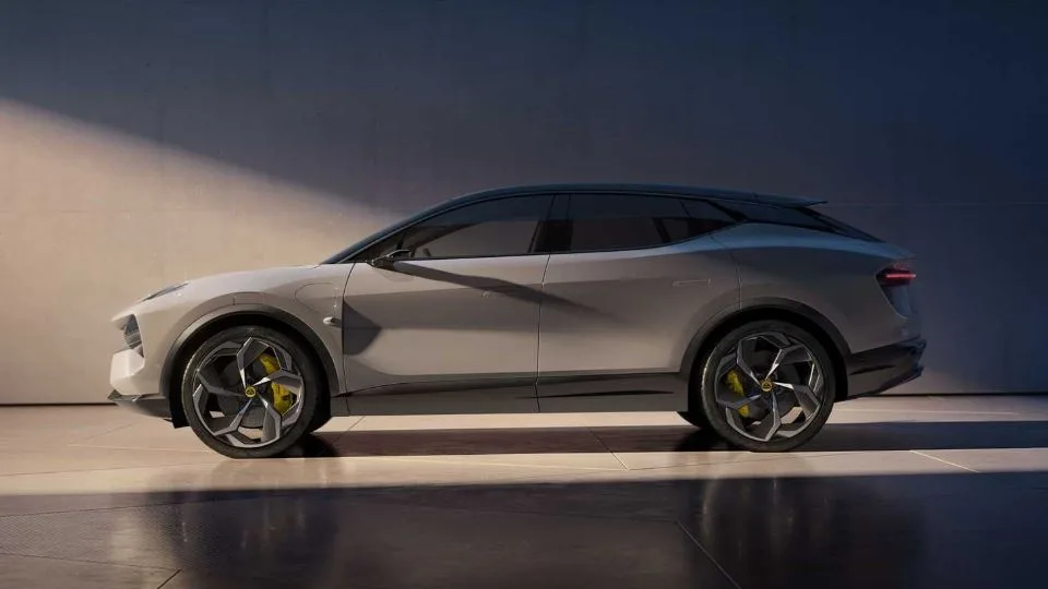 شاسیبلند برقی Lotus Eletre لوتوس الترا