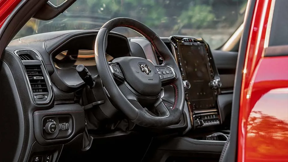 گذر موقت دوج Ram 1500 TRX مدل 2023