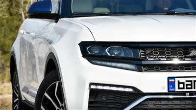 چراغهای جلو در دامای X7