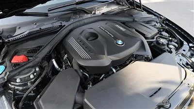 پیشرانه 4 سیلندر توربو بامو 330i