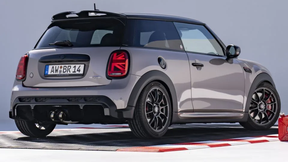 مینی JCW بولداگ ریسینگ
