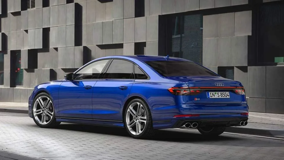 فیسلیفت آئودی S8 برای سال 2022