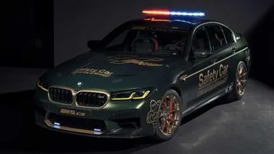 ب ام و M5 CS خودروی ایمنی مسابقات موتو جی پی 2021