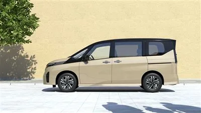 نیسان سرنا 2023