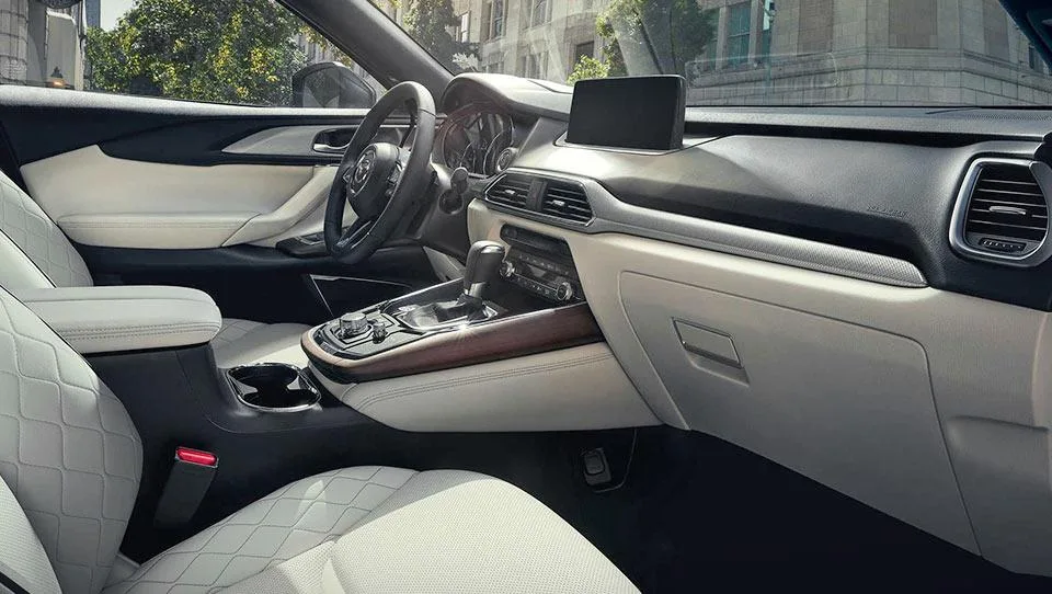 کابین مزدا CX-9 مدل 2021