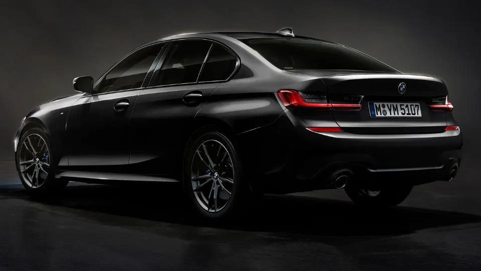 ب‌ام‌و 330i نسخه آیکونیک ادیشن