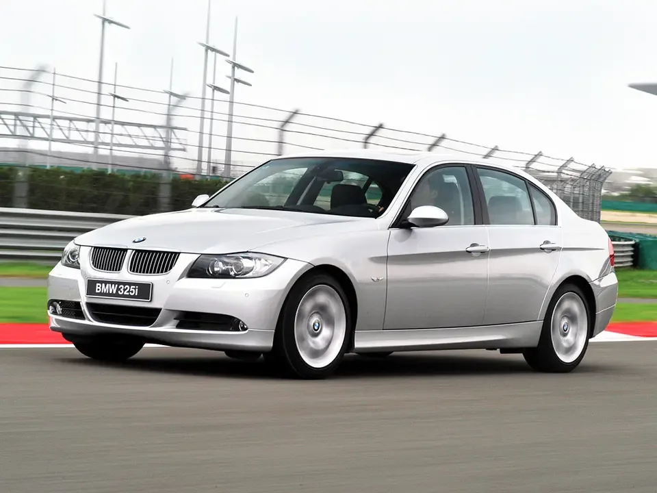 E90
