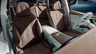 مرسدس بنز EQE SUV