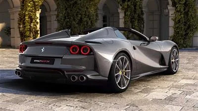 فراری 812 GTS