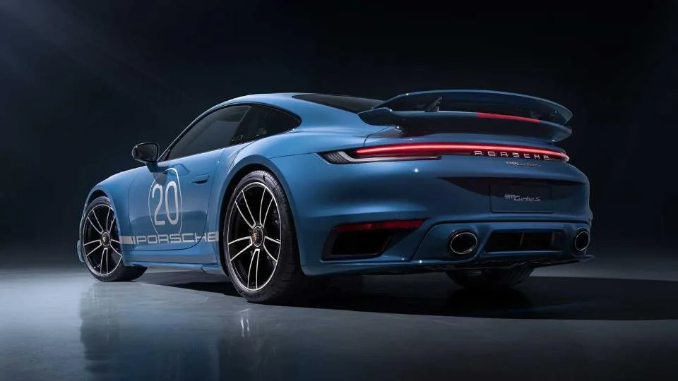 پورشه 911 گرامیداشت 20 سال حضور در چین