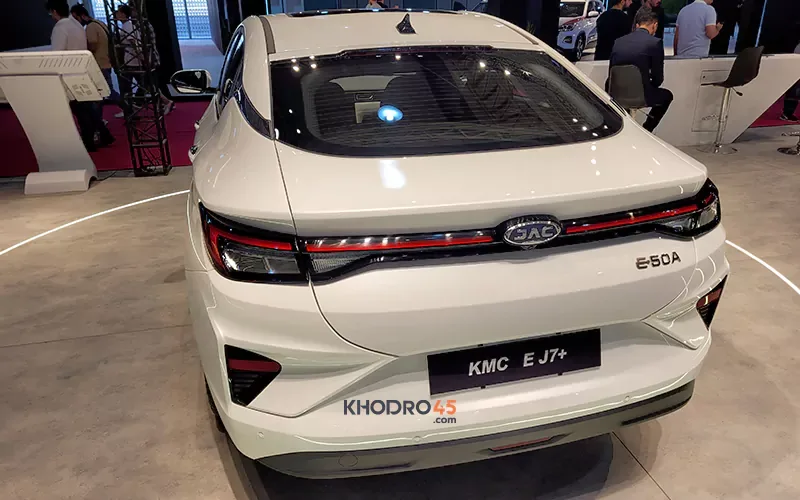 کی ام سی EJ7 پلاس کی ام سی EJ7 پلاس
