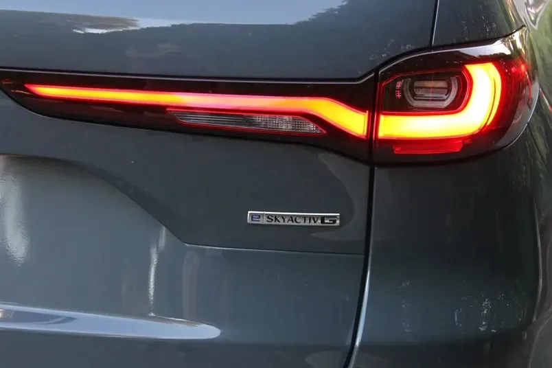 جزئیات طراحی ظاهری مزدا CX-90