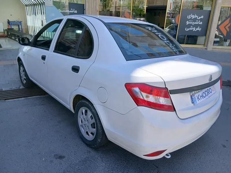 نمای عقب ساینا EX نمای عقب ساینا EX