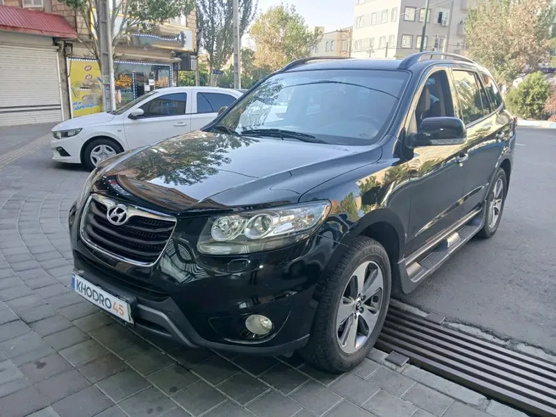 هیوندای سانتافه ۲۰۱۲ هیوندای سانتافه ۲۰۱۲