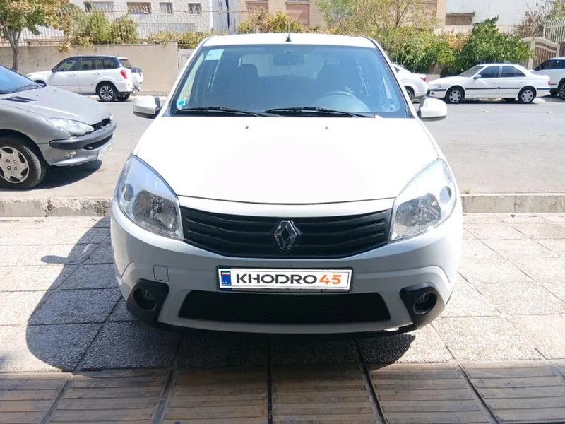 رنو ساندرو سایپا رنو ساندرو سایپا