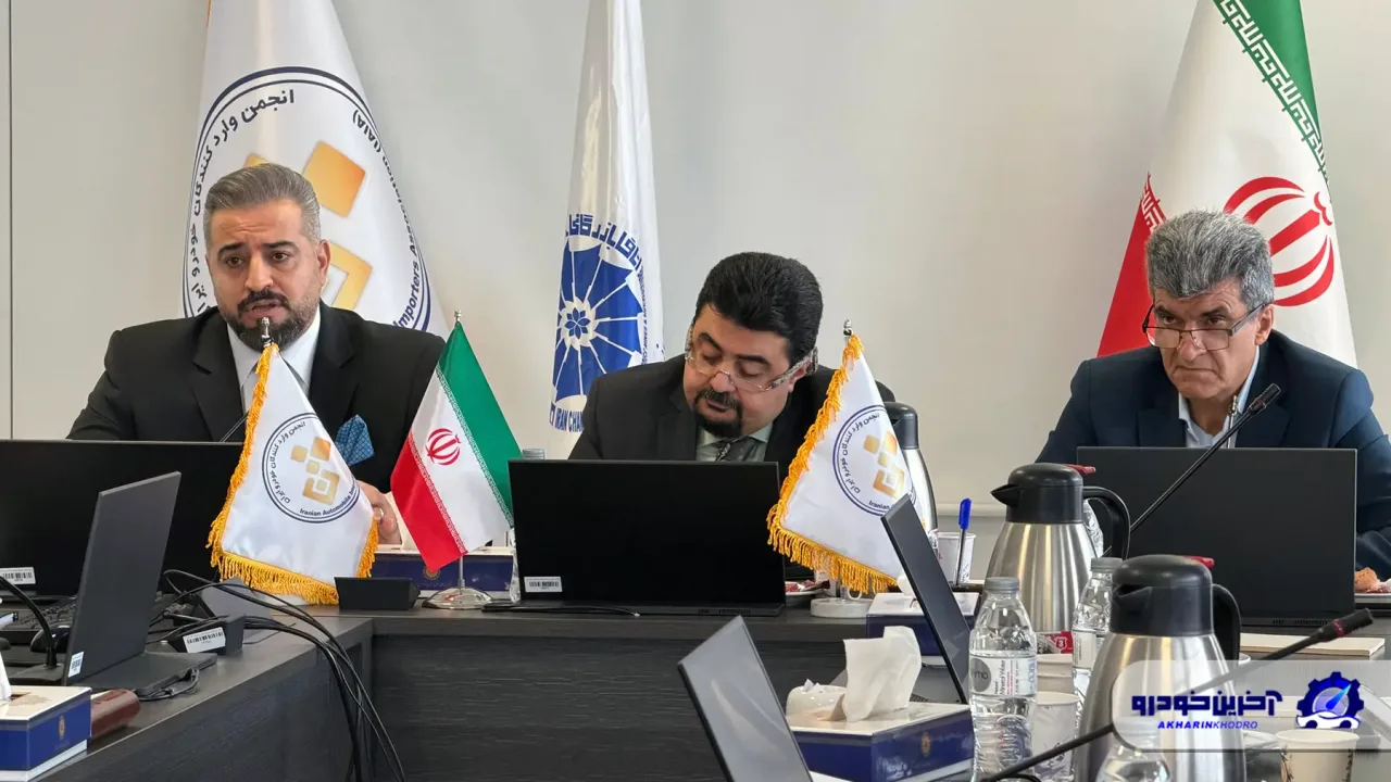 واردات خودرو جرم نیست؛ تصمیمات داخلی از تحریم های خارجی خطرناک تر هستند