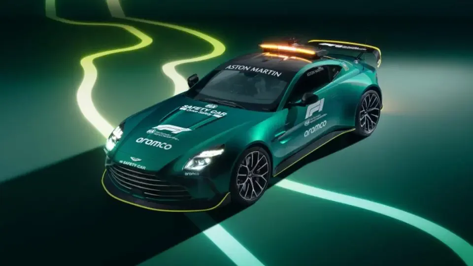استون مارتین ونتیج Safety Car