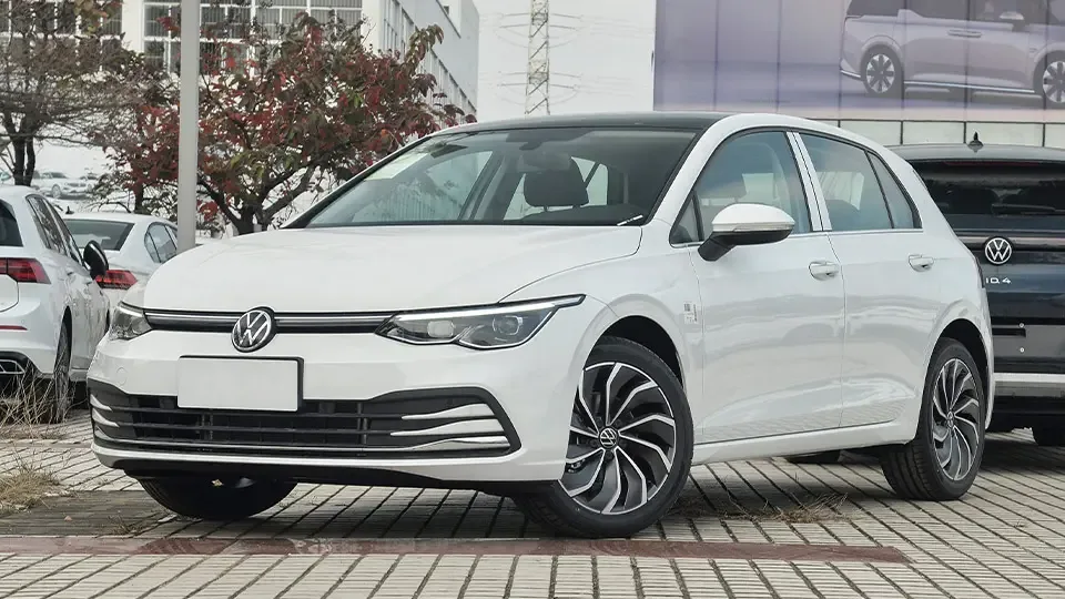 بررسی فولکس واگن گلف پرو آسیا گستر کارن (VW Golf Pro)