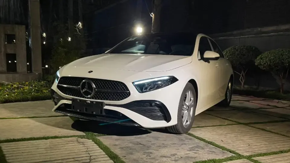 بررسی مرسدس بنز A180L وارداتی کیان خودرو