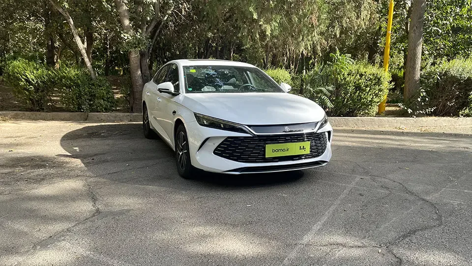 بررسی بی وای دی چین ال پلاگین هیبرید تیگارد موتور (BYD Qin L)