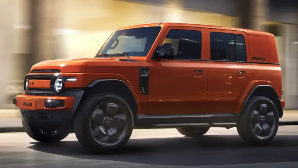 معرفی شاسی بلند برقی iCar v23