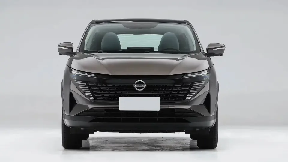 بررسی نیسان قشقایی آنر آرینا درایو (Nissan Qashqai Honor)