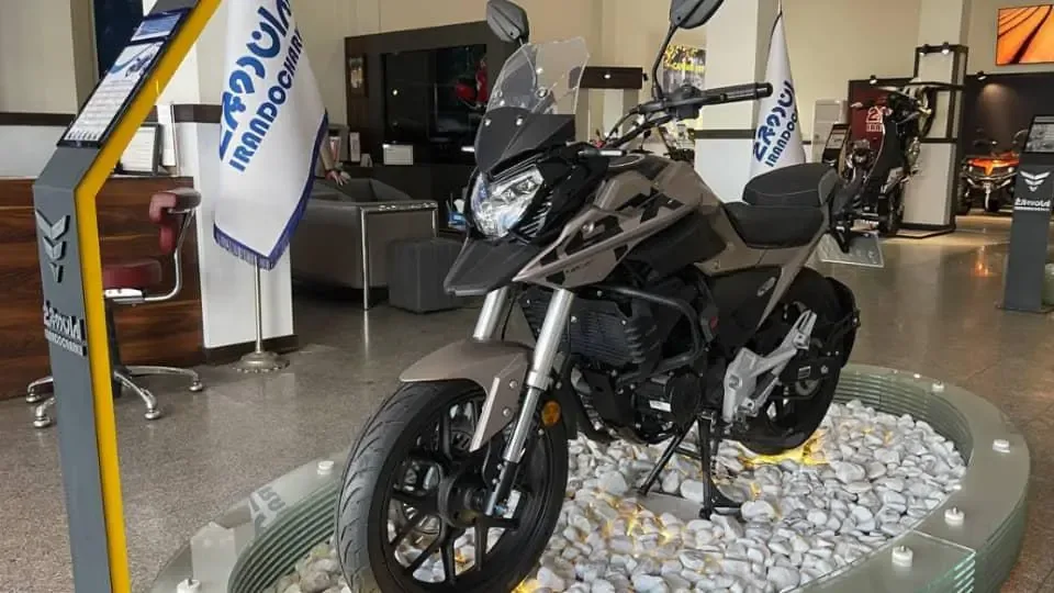 بررسی موتورسیکلت ایران دوچرخ KPT 200