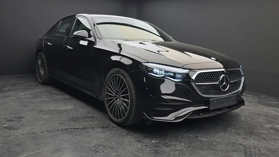 بررسی مرسدس بنز E300 راسا موتور