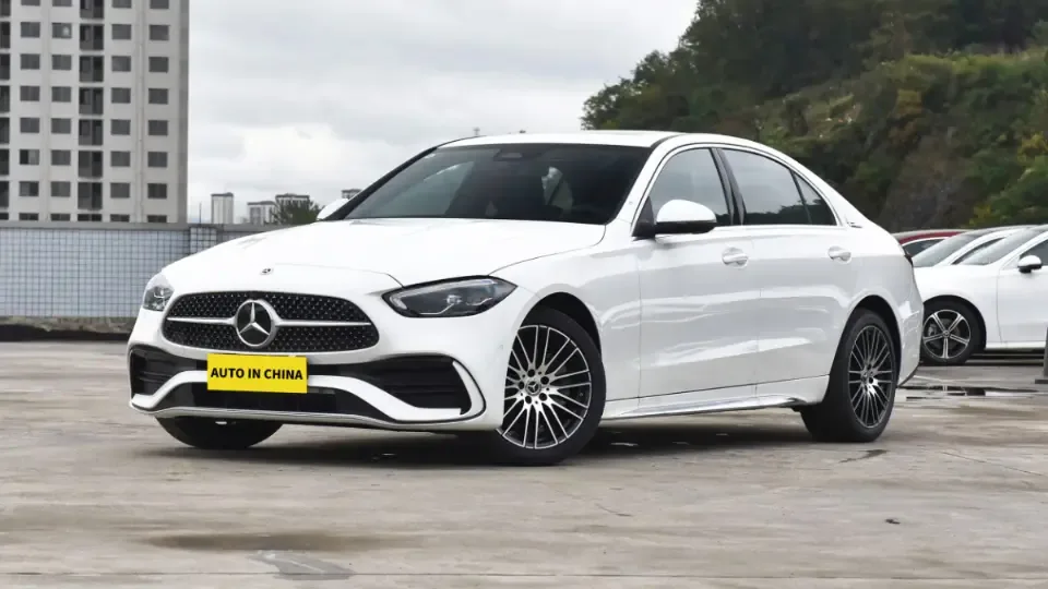 بررسی مرسدس بنز C200L وارداتی کیان خودرو