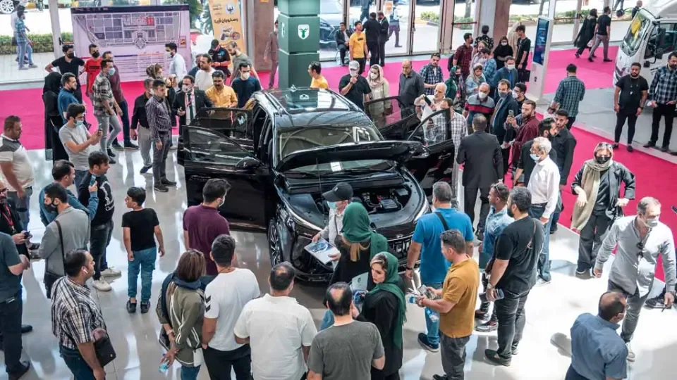 نمایشگاه خودرو کیش 1403