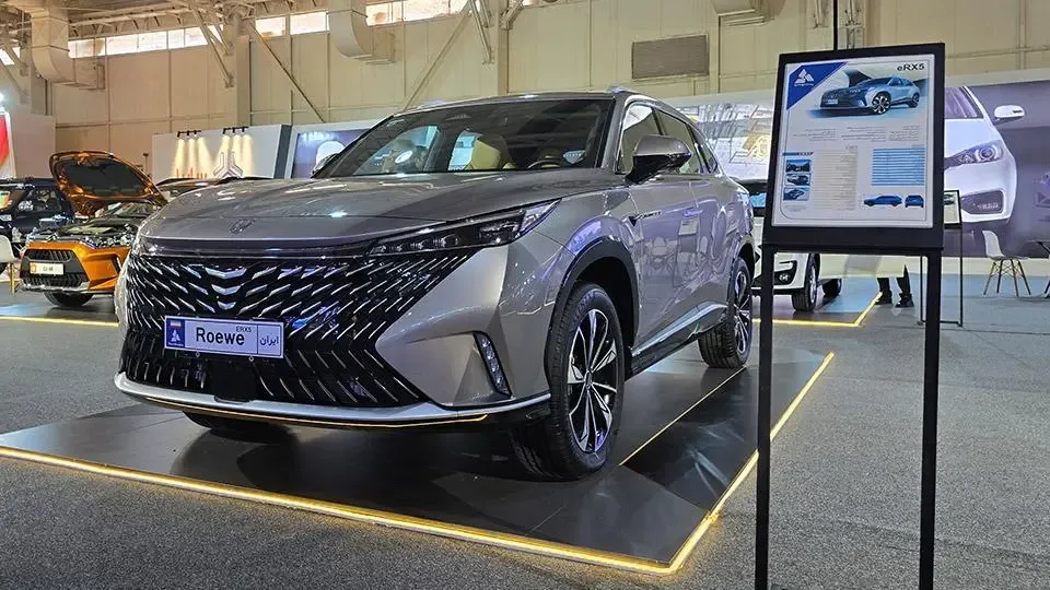 بررسی روئوه RX5 هیبرید پارس خودرو (Roewe eRX5)
