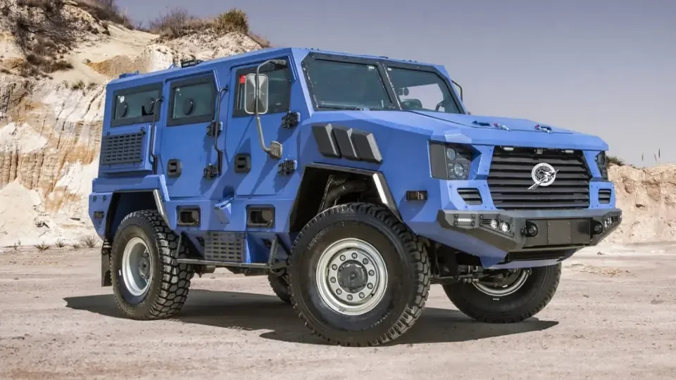 معرفی پارامونت ماتلا 4×4
