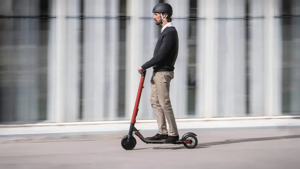 رونمایی از اسکوتر برقی سئات eXS KickScooter
