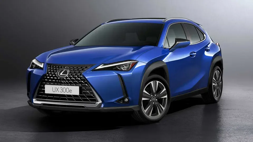 معرفی لکسوس UX 300e مدل 2023