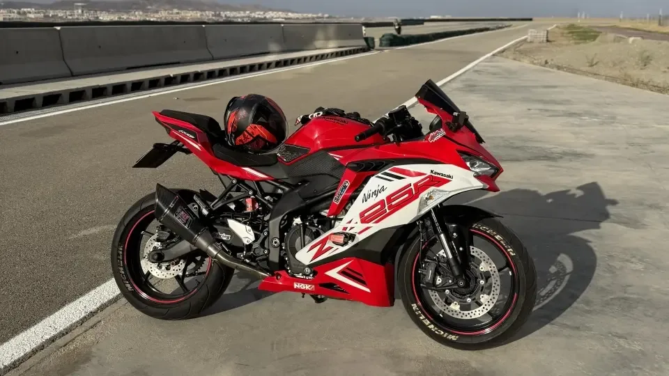 آگهی کاوازاکی ZX-25R؛ جذاب‌ترین موتورسیکلت پلاک ملی