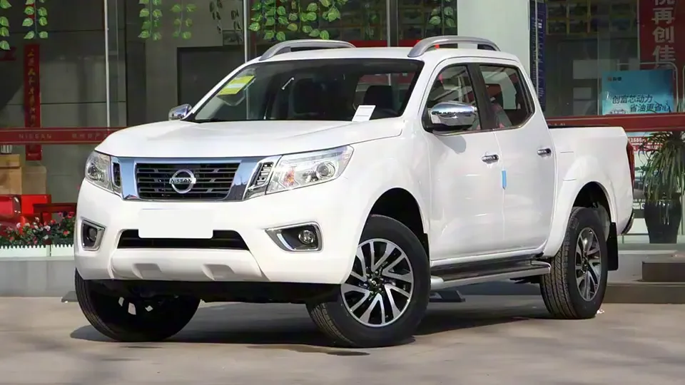 بررسی پیکاپ نیسان ناوارا کریمان موتور (Nissan Navara)