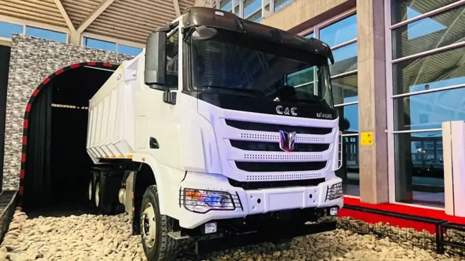 بررسی کامیون کمپرسی سی اند سی 480 آریا دیزل (C&amp;C U480)
