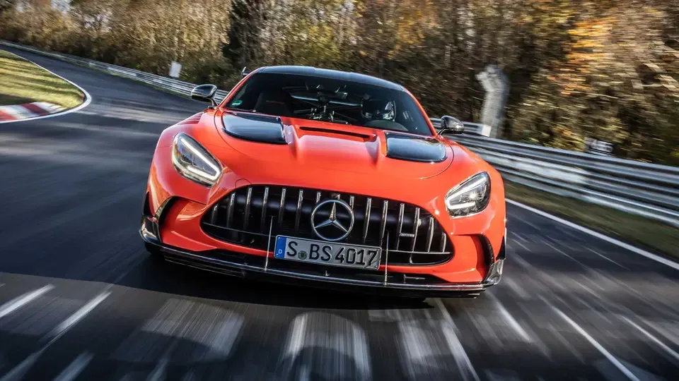 رکوردشکنی مرسدس AMG GT در جهنم سبز