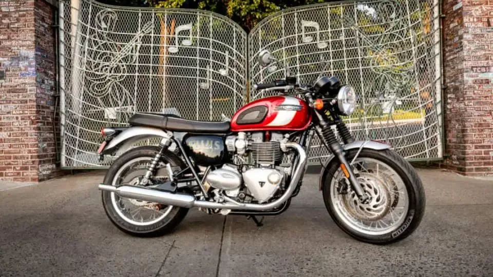 معرفی تریومف T120 Bonneville Elvis Edition