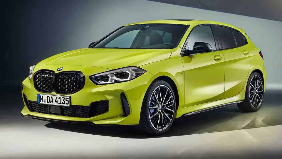 معرفی ب‌ام‌و M135i xDrive مدل 2022