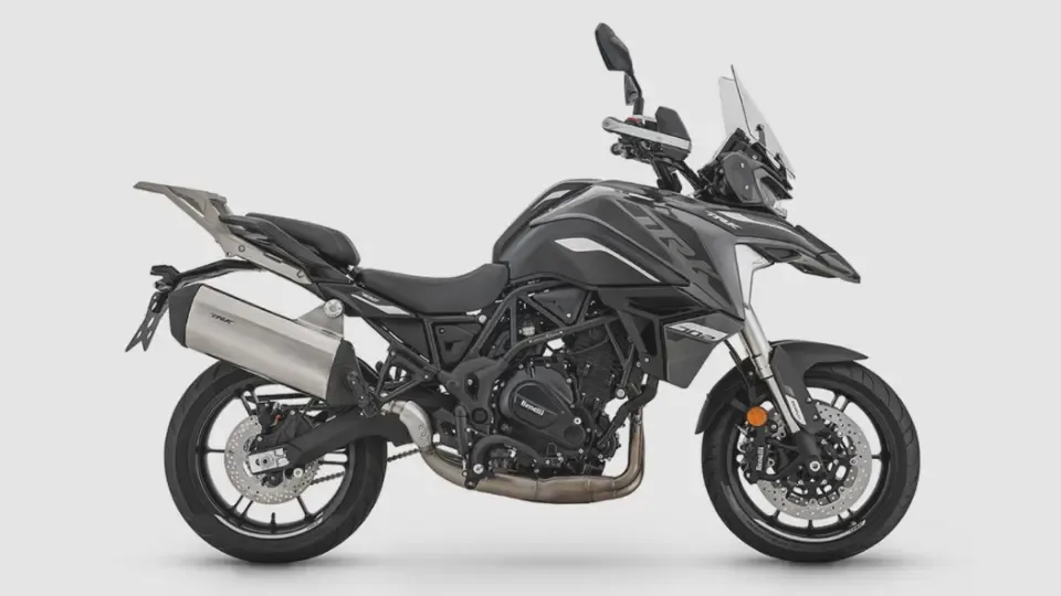 معرفی بنلی TRK 702 و TRK 702X
