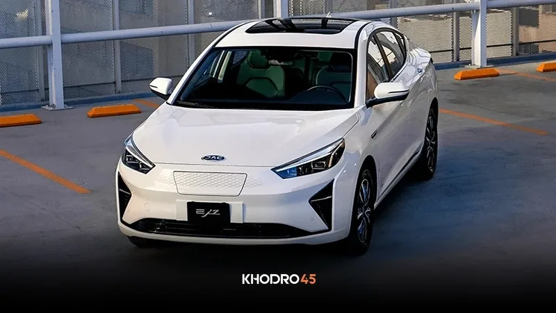 کی‌ام‌سی جی ۷ برقی پلاس (KMC EJ7 plus) آپشنال؛ بررسی جامع و مشخصات فنی