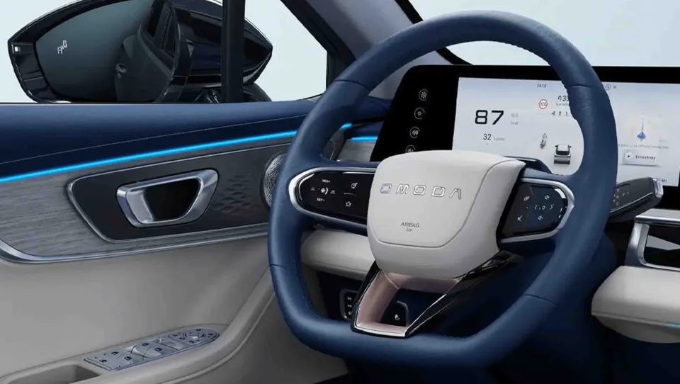 فونیکس FX EV