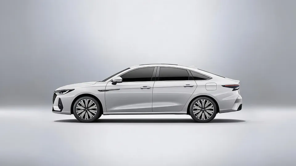 فونیکس آریزو 8 هیبرید (Z8 PHEV)