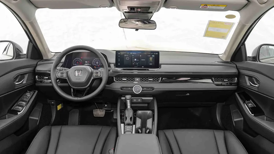 هوندا آکورد e:PHEV