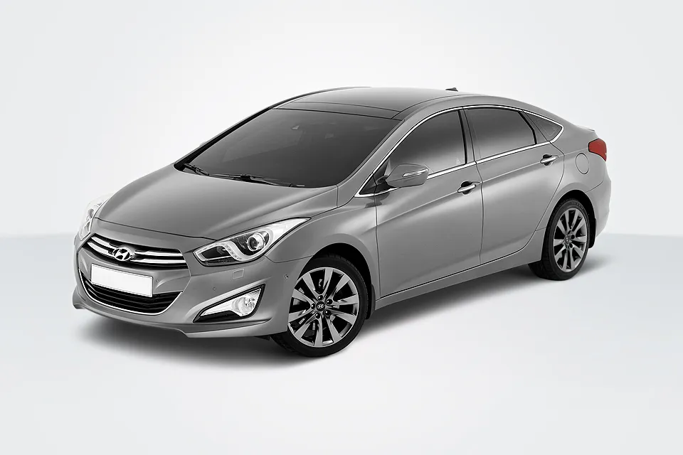 هیوندای i40